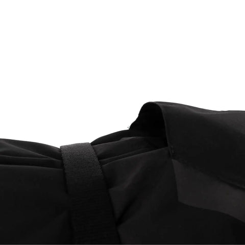 Detalle del tejido aislante de la chaqueta para perros Non-Stop Trekking