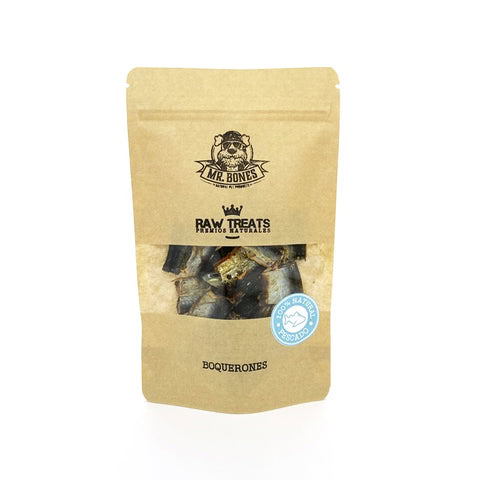 Mr. Bones Snacks Naturales de BOQUERÓN del Atlántico Deshidratado 45 g para Perros y Gatos de Mr. Bones disponible en Emperrados para cuidar a tu peludo.
