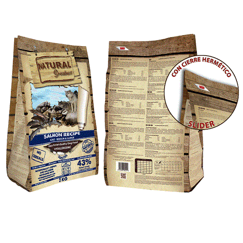 Textura del pienso Natural Greatness de salmón para perros