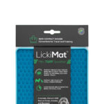 Vista frontal del LickiMat Tuff Soother Pro Azul para perros