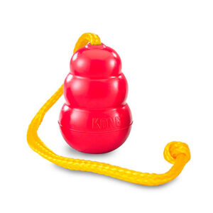 Kong Juguete CLASSIC con cuerda ROJO para Perros de Kong disponible en Emperrados para cuidar a tu peludo.